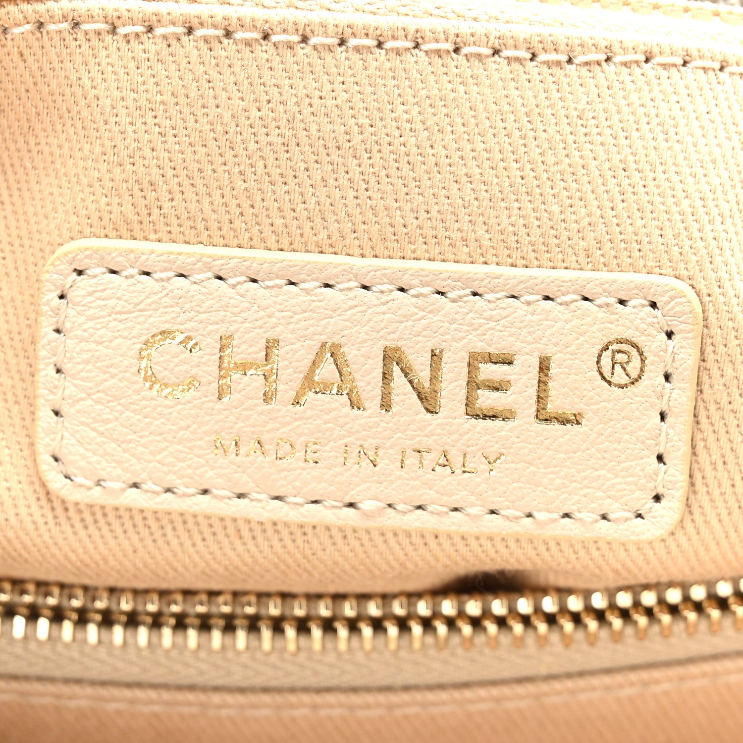 Chanel Iridescent Caviar Quilted Small Coco Handle Flap White 7 of 9