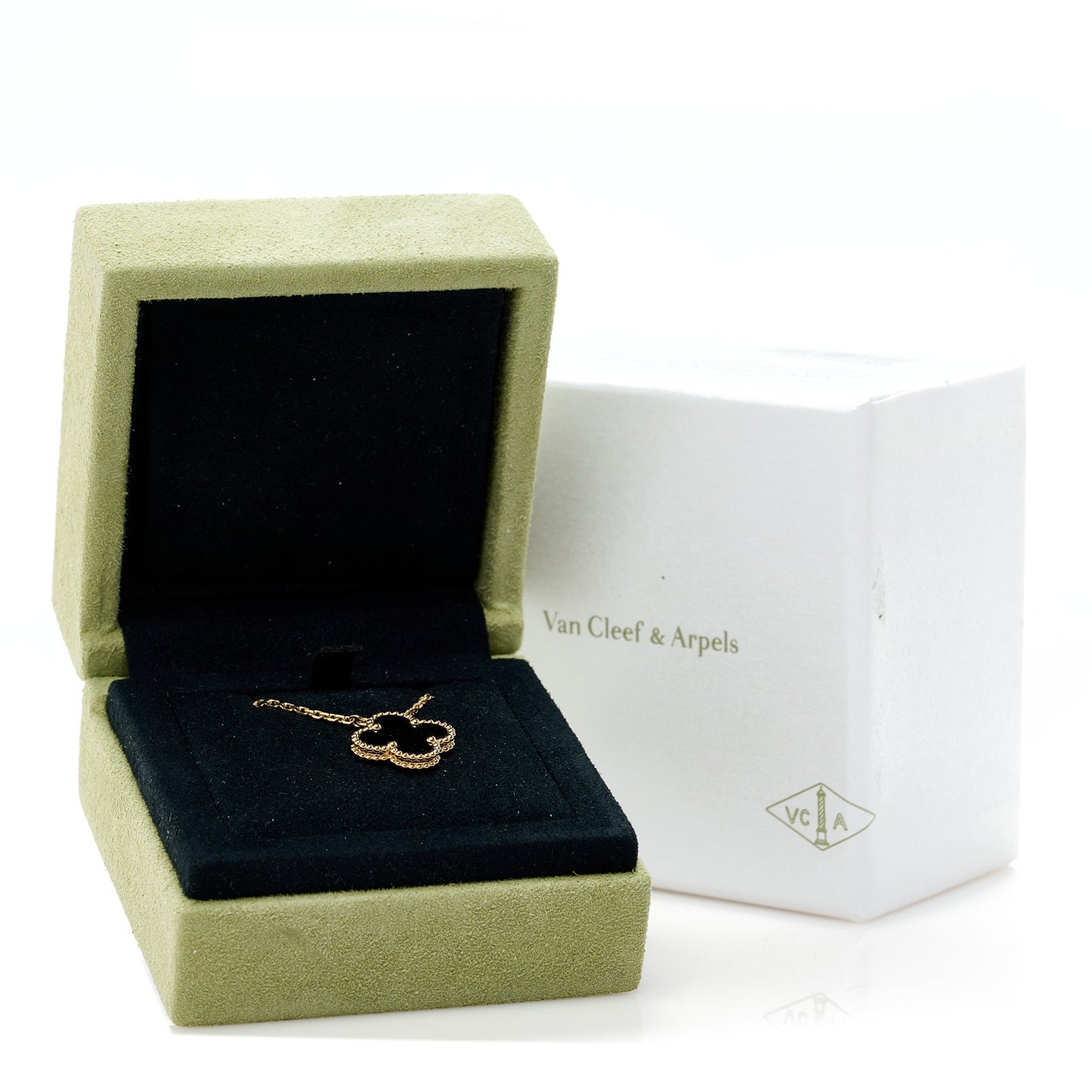 18K Yellow Gold Black Onyx Vintage Alhambra Pendant Necklace