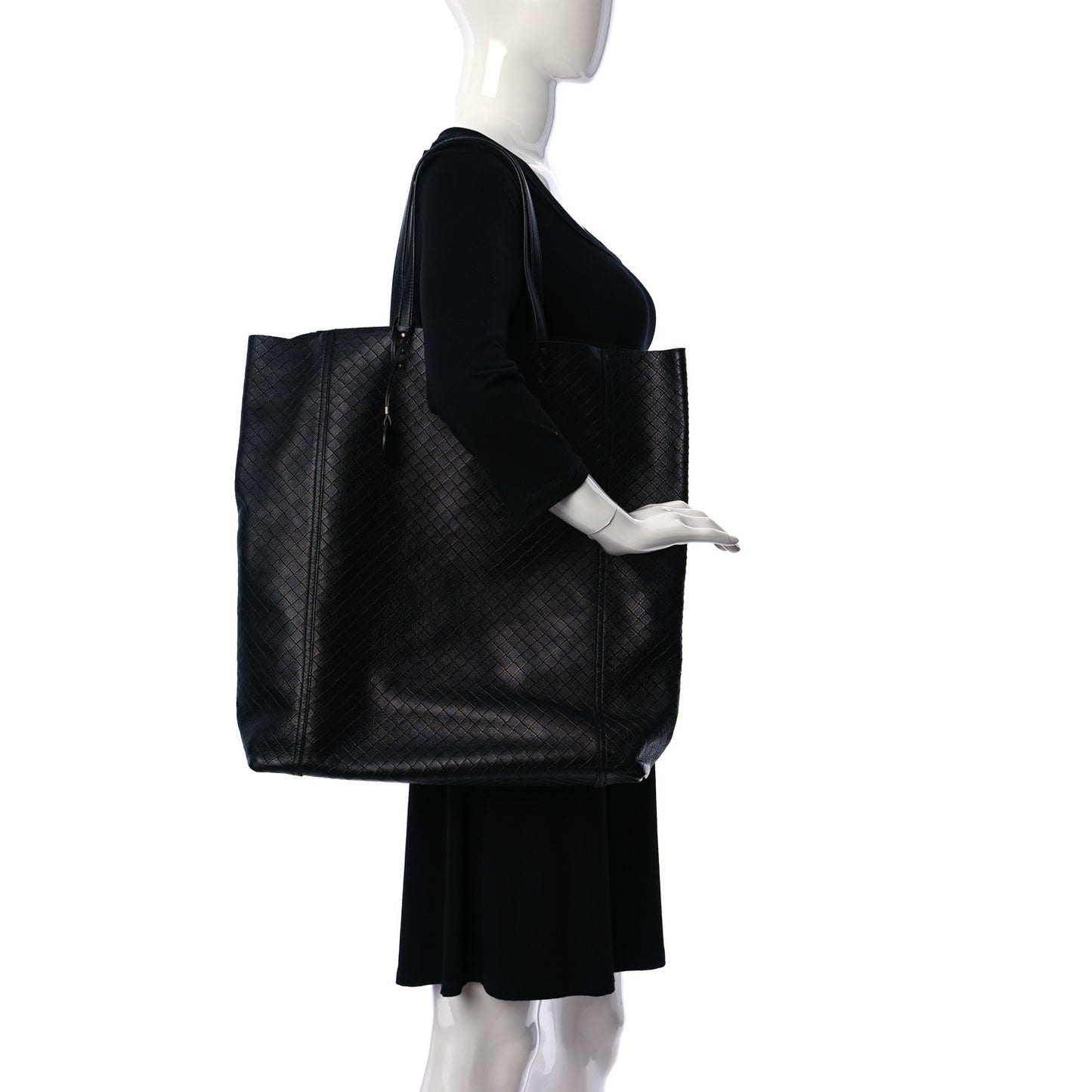 Calfskin Intrecciomirage Antique Tote Black