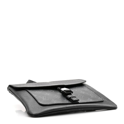 Louis Vuitton Taigarama Outdoor Flap Messenger Black 4 of 9