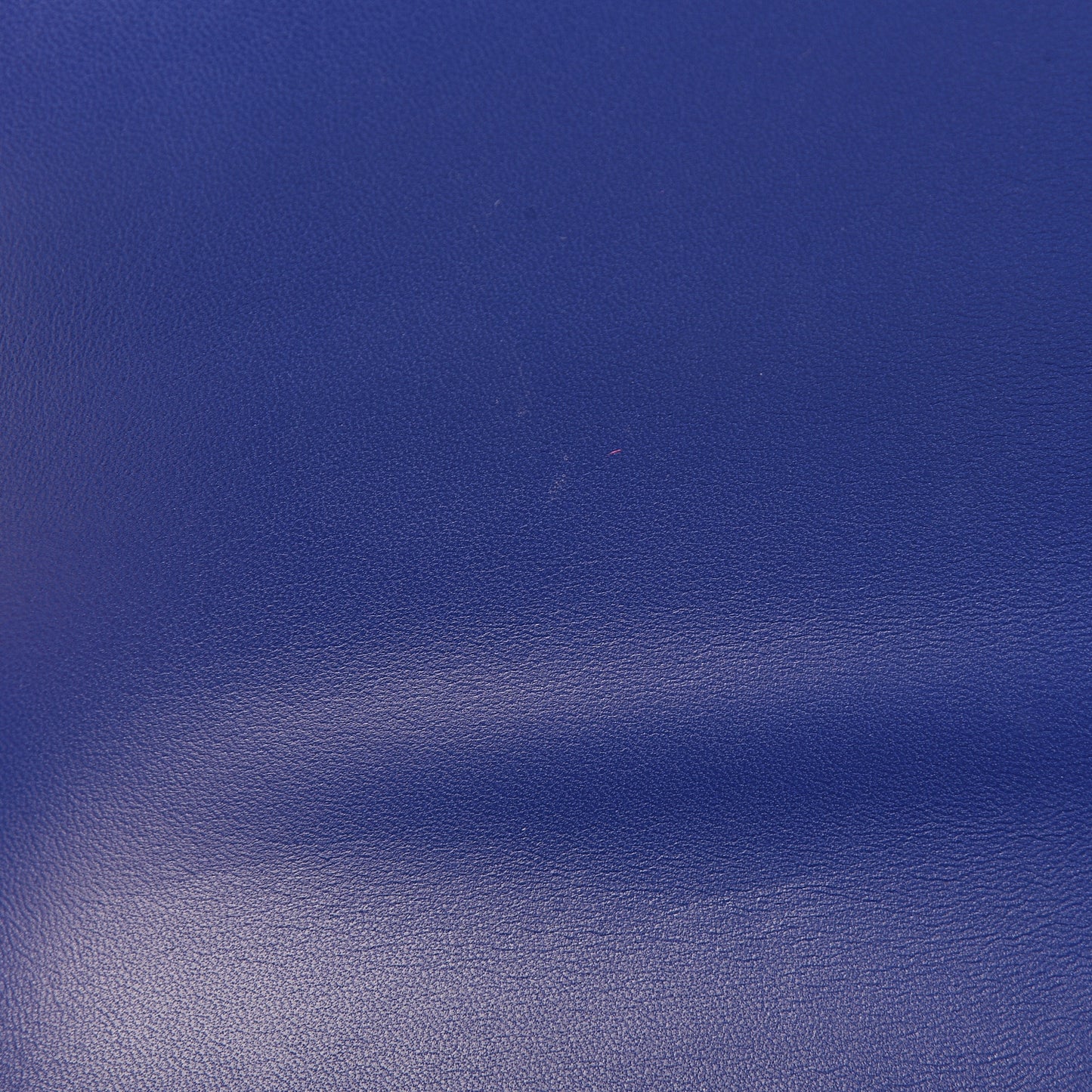 Epsom Constance 24 Bleu Electrique