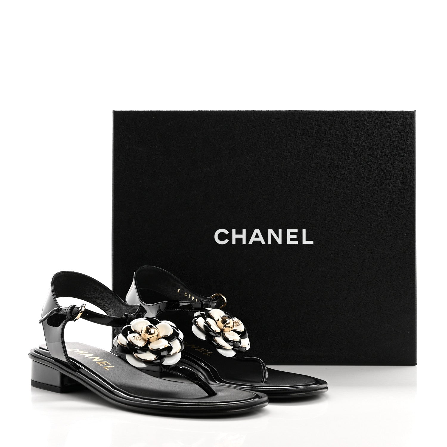 Chanel Patent Calfskin Camellia Thong Sandals 38 Black White 10 of 10