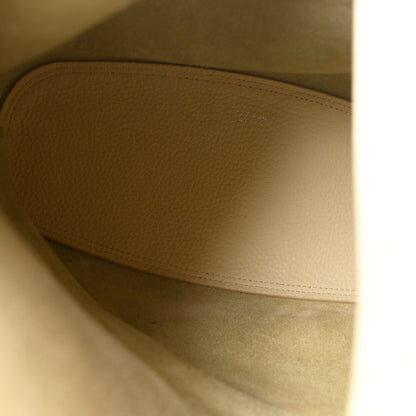 The Row Grained Calfskin Bindle Three Bag Ivory 4 of 9