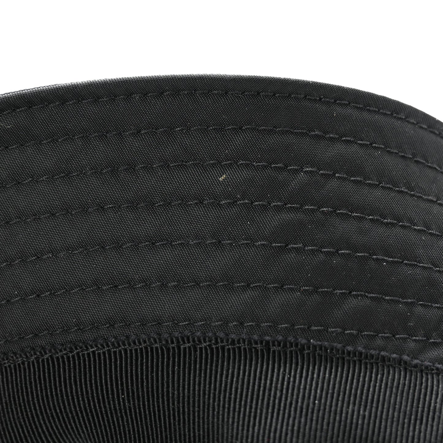 Re-Nylon Metal Triangle Logo Mens Bucket Hat S Black