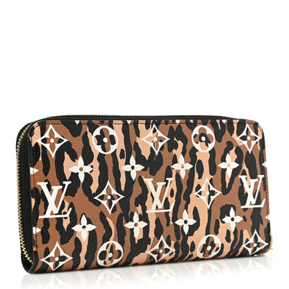 Louis Vuitton Monogram Giant Jungle Zippy Wallet Black 3 of 9