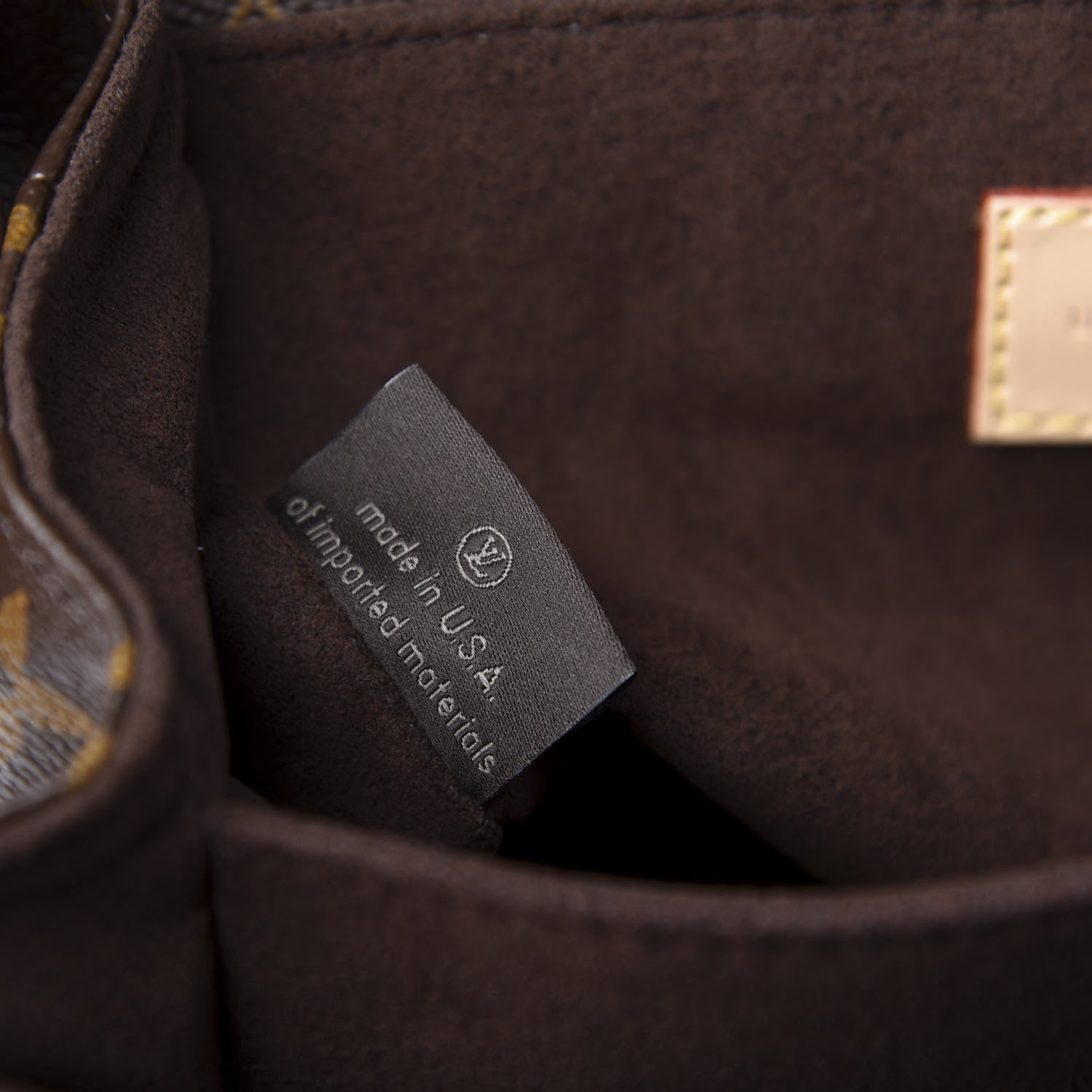 Louis Vuitton Monogram Pochette Metis 6 of 11