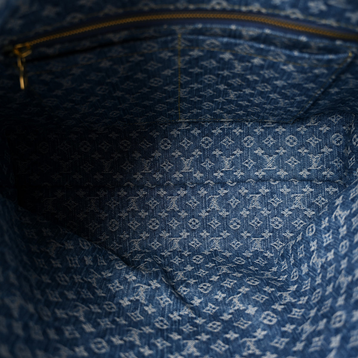 Louis Vuitton Monogram Denim CarryAll MM Blue 6 of 12