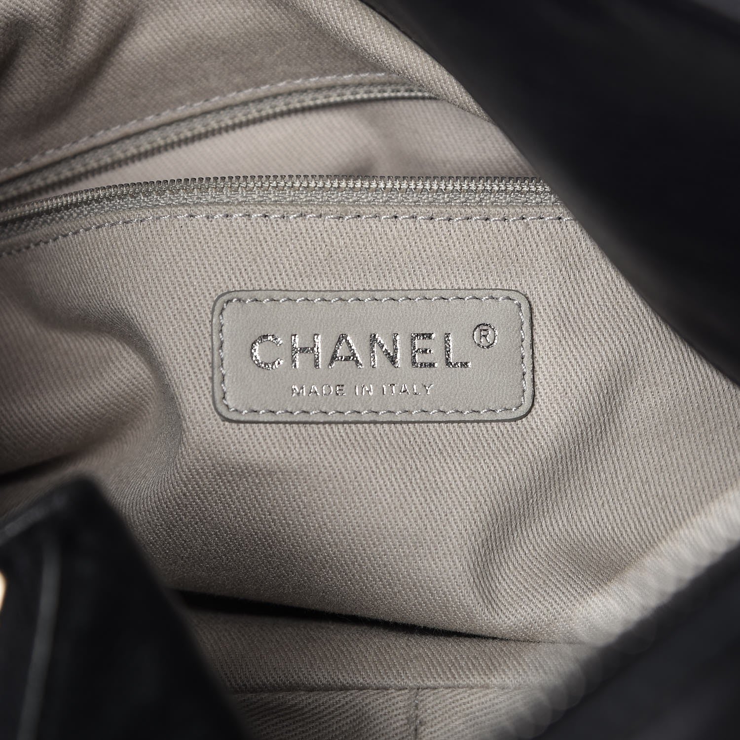 Chanel Calfskin CC Crave Tote Black 6 of 11