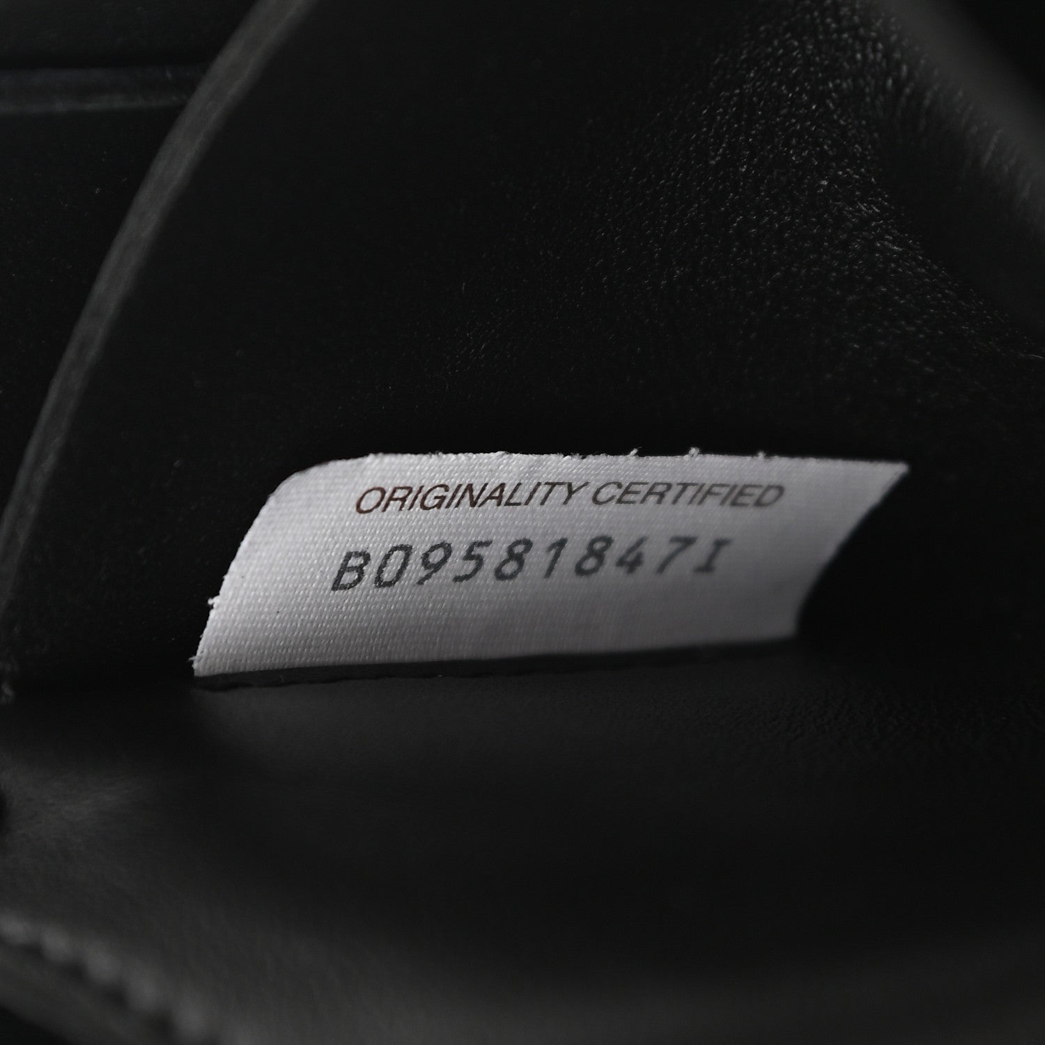 Bottega Veneta Nappa Maxi Intreccio The Belt Cassette Bag Black 8 of 11