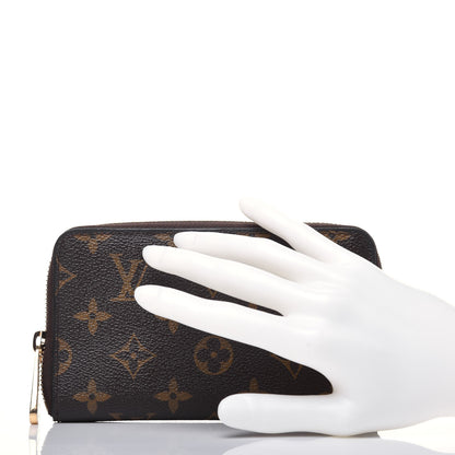 Louis Vuitton Monogram Zippy Compact Wallet 2 of 14