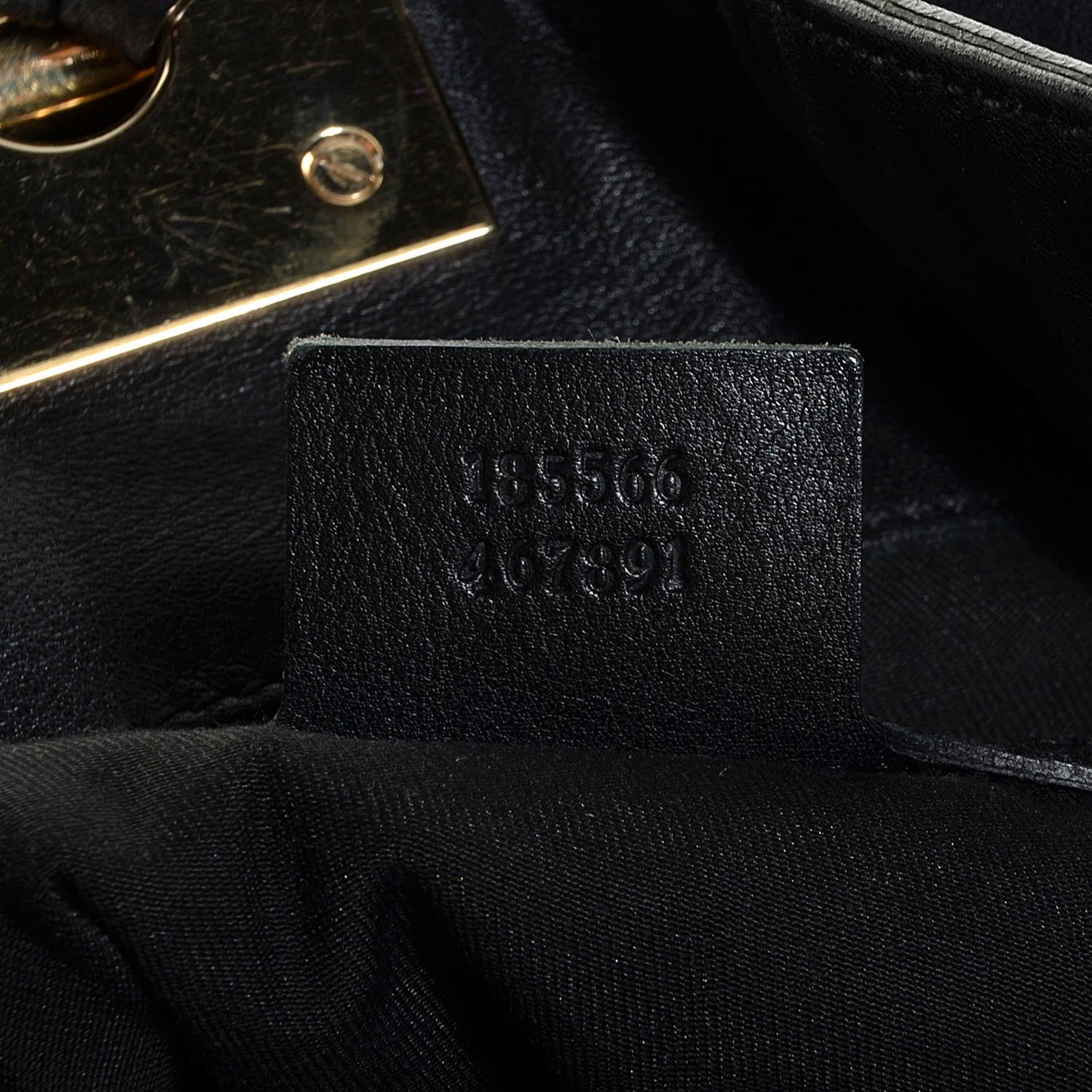 Monogram Medium Indy Top Handle Hobo Black