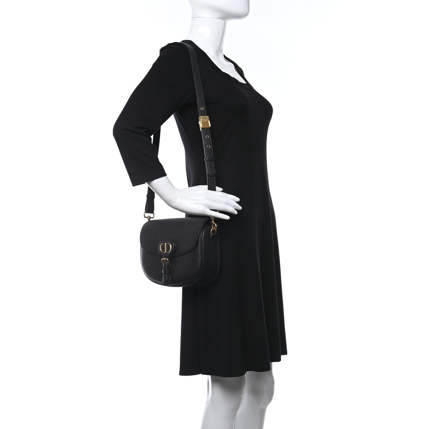 Grained Calfskin Medium Bobby Flap Black