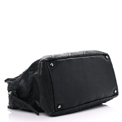 Chanel Calfskin Large Diamond Stitch Tote Black 4 of 25