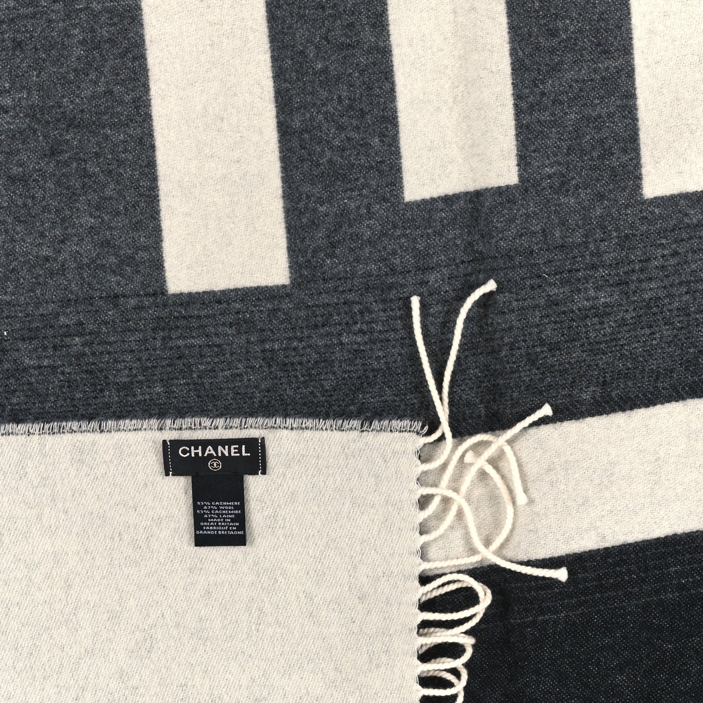 Cashmere Wool Logo Stole Black White