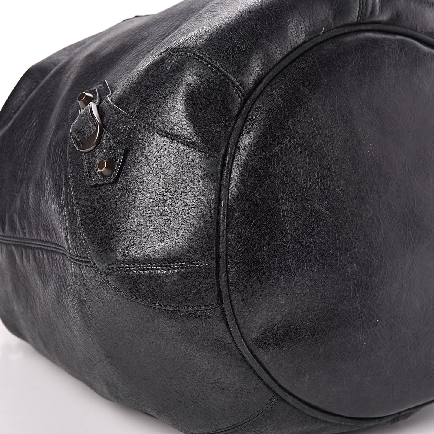 Agneau Classic Hardware Pompon Black