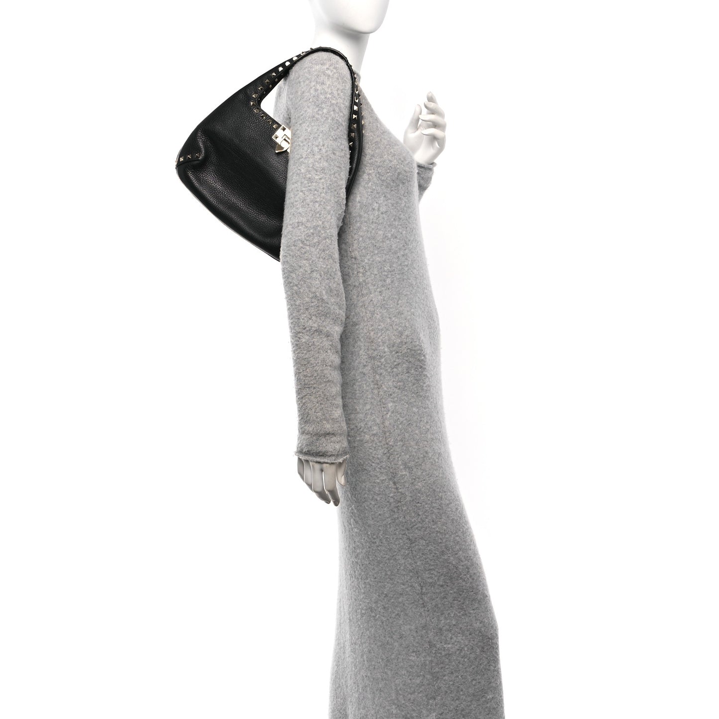 Grained Calfskin Small Rockstud Hobo Black