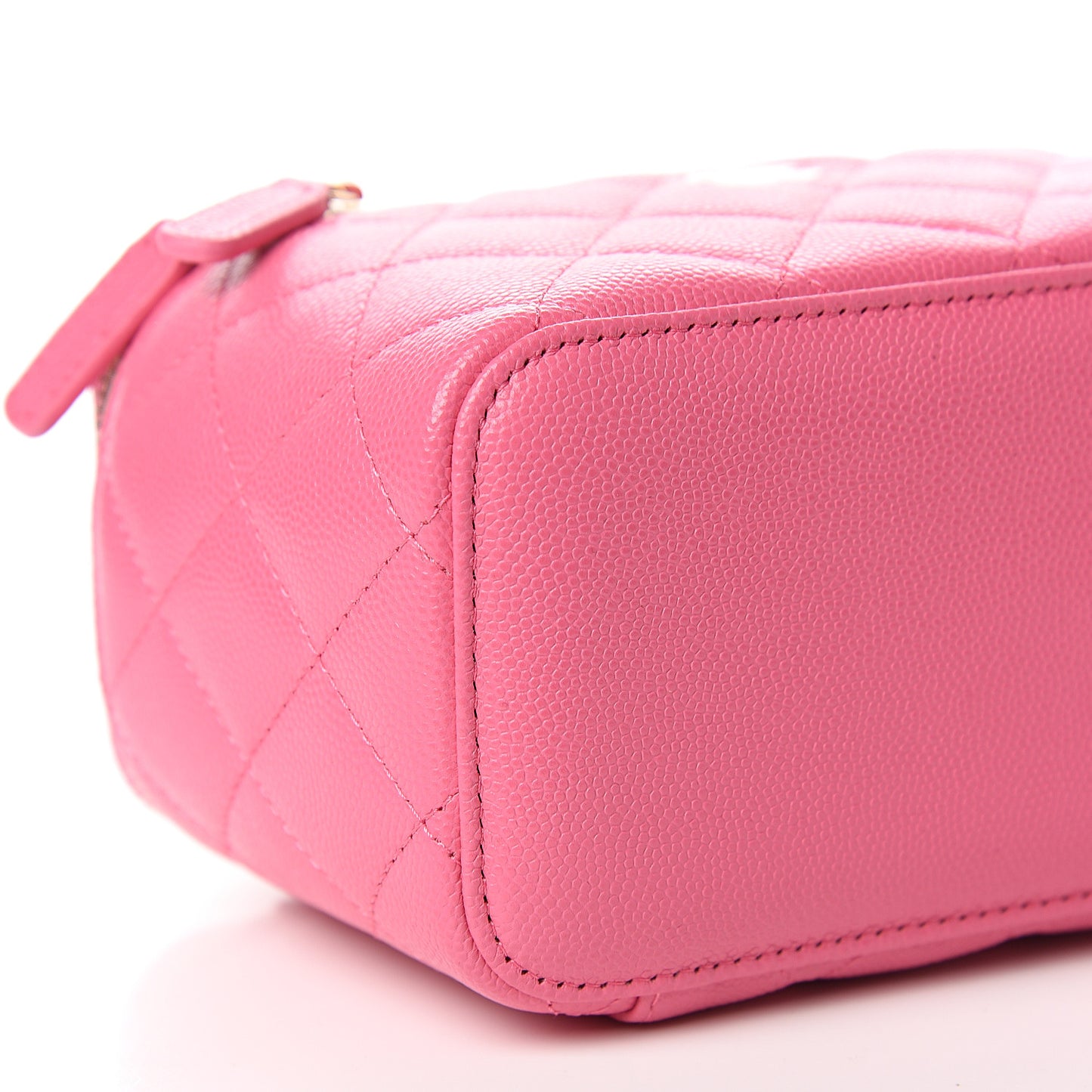 Caviar Quilted Small Vanity Case With Chain Pink
