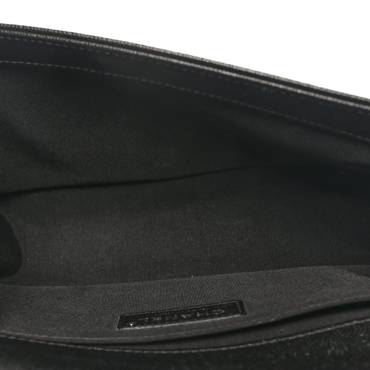 Caviar Quilted Medium Boy Flap Black