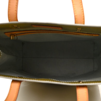 Louis Vuitton Vernis Reade MM Gris 4 of 8