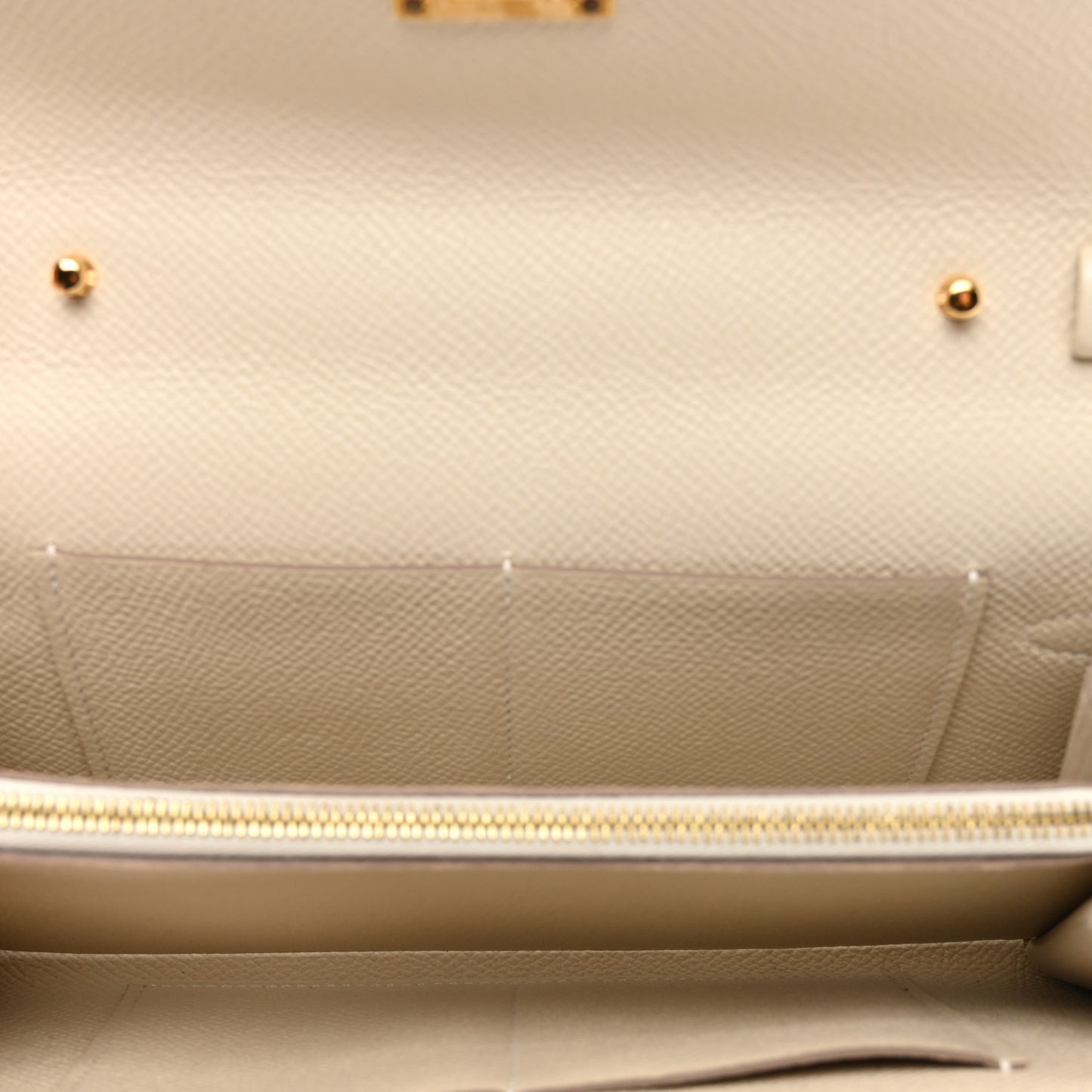 Epsom Kelly Wallet To Go Craie