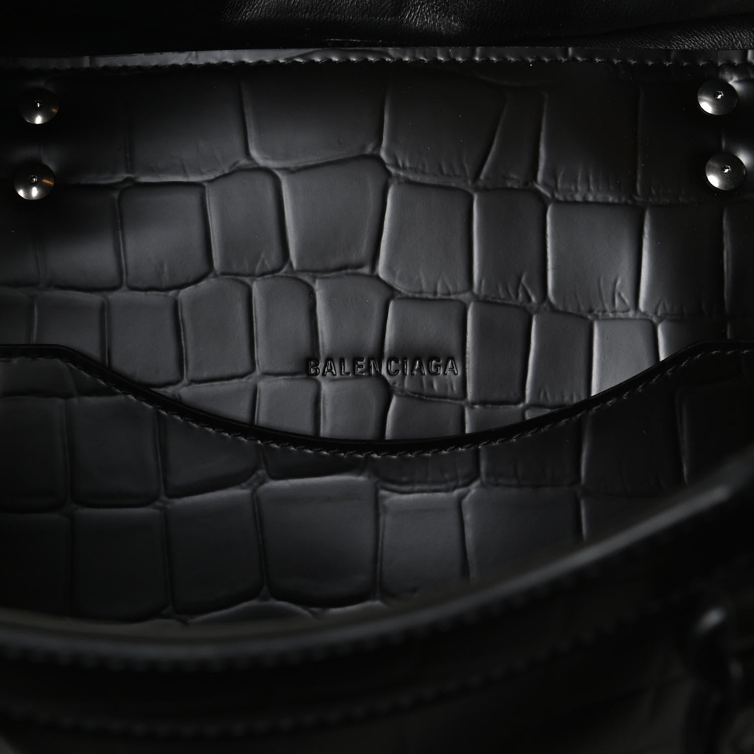 Balenciaga Semi Shiny Calfskin Crocodile Embossed Neo Classic Black Hardware S City Black 7 of 14