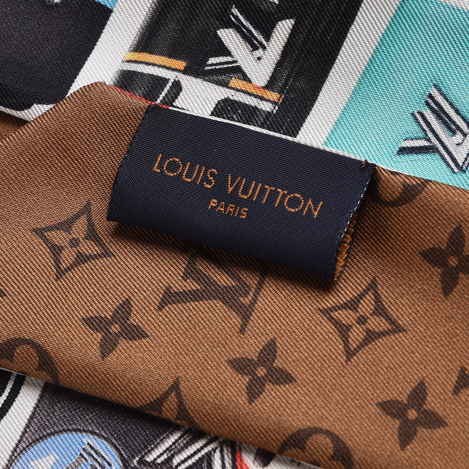 Louis Vuitton Silk Monogram Tribute To Twist BB Bandeau 3 of 4