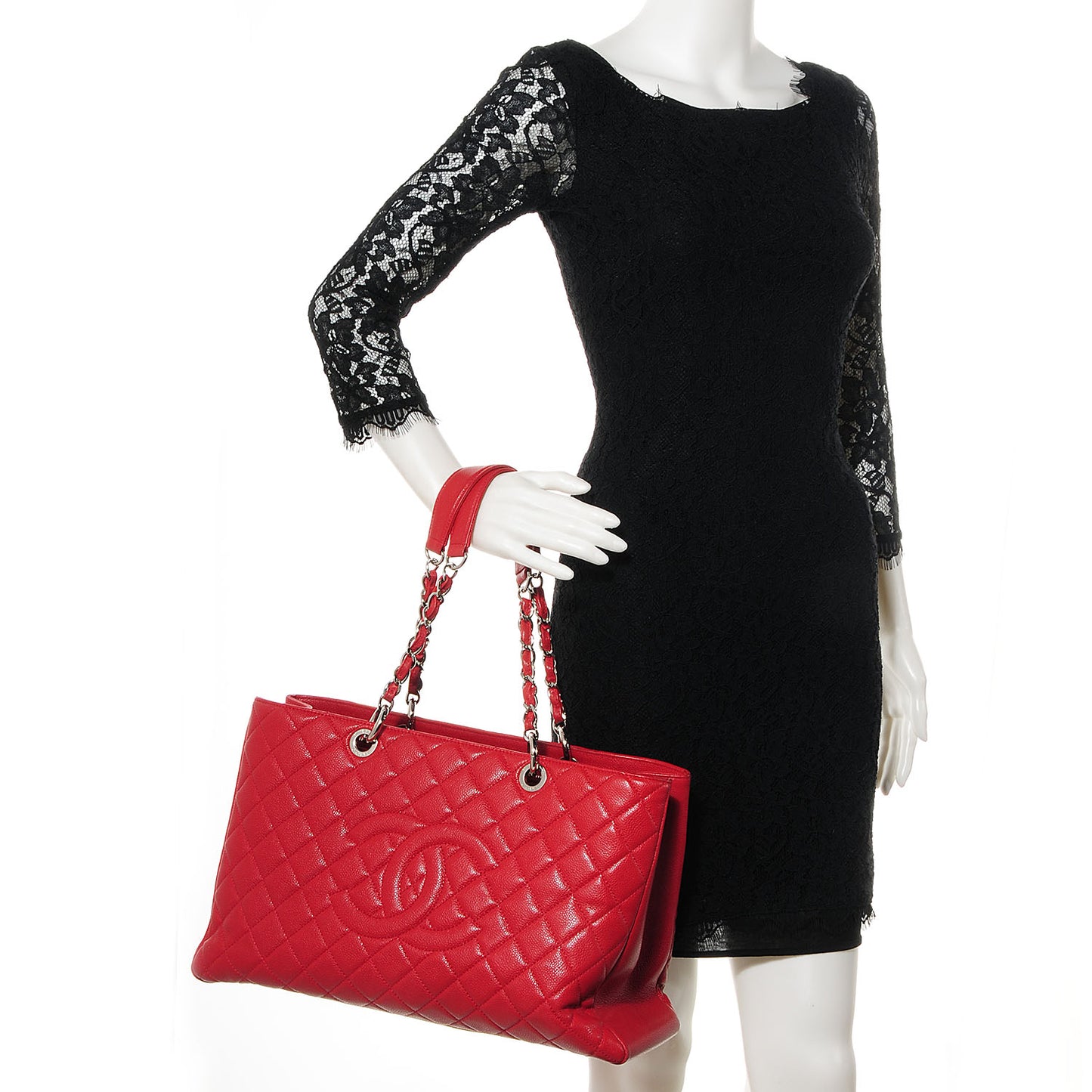 Caviar XL Grand Shopping Tote GST Red