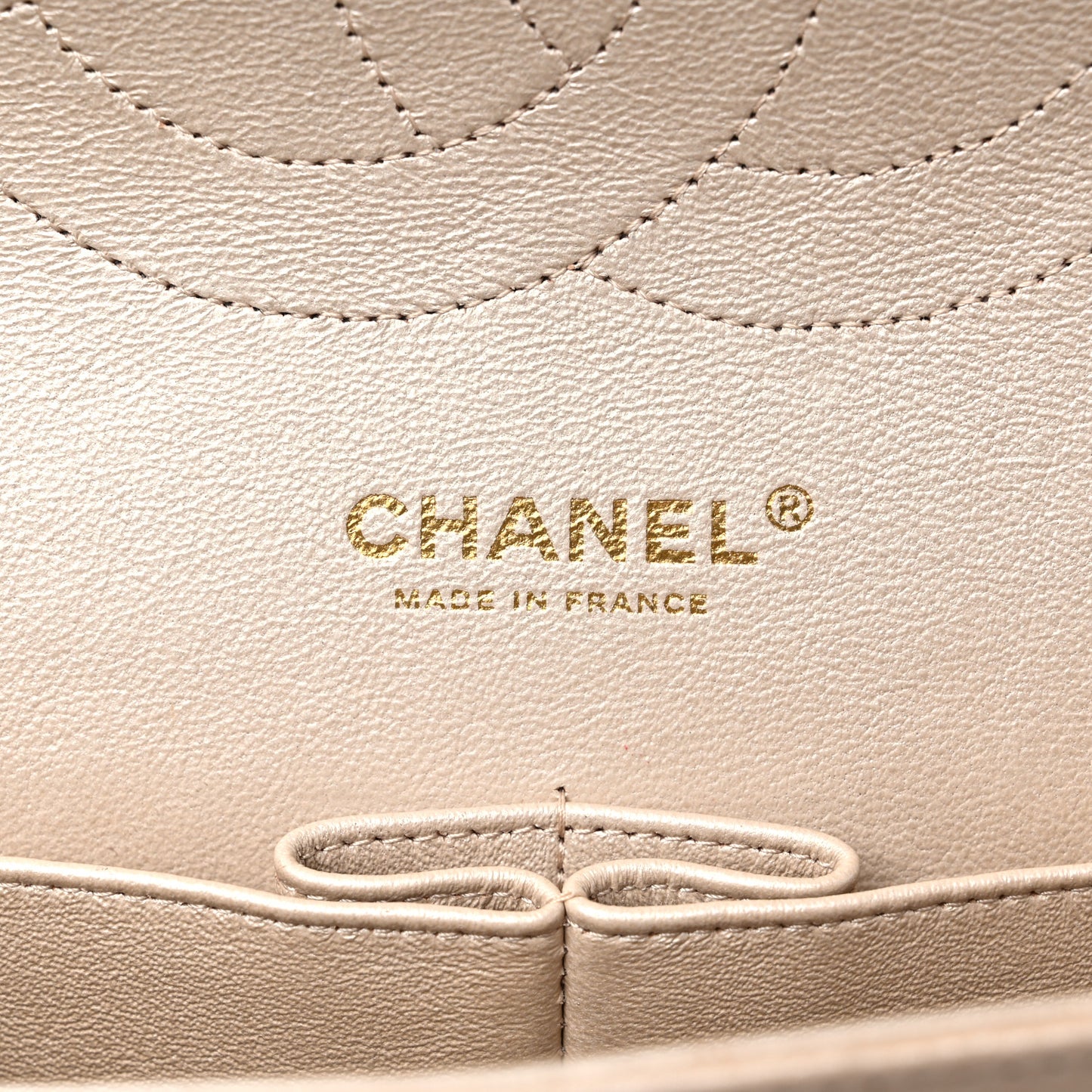 Metallic Lambskin Quilted Jumbo Double Flap Pale Gold