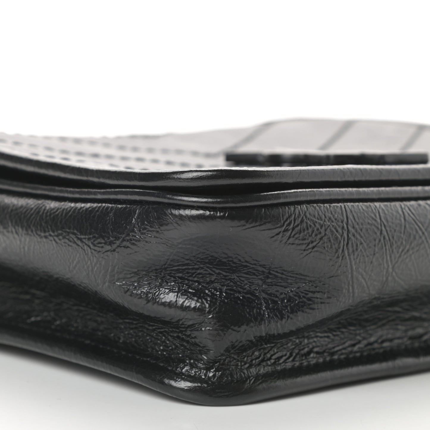 Crinkled Calfskin Matelasse Monogram Niki Chain Wallet Black