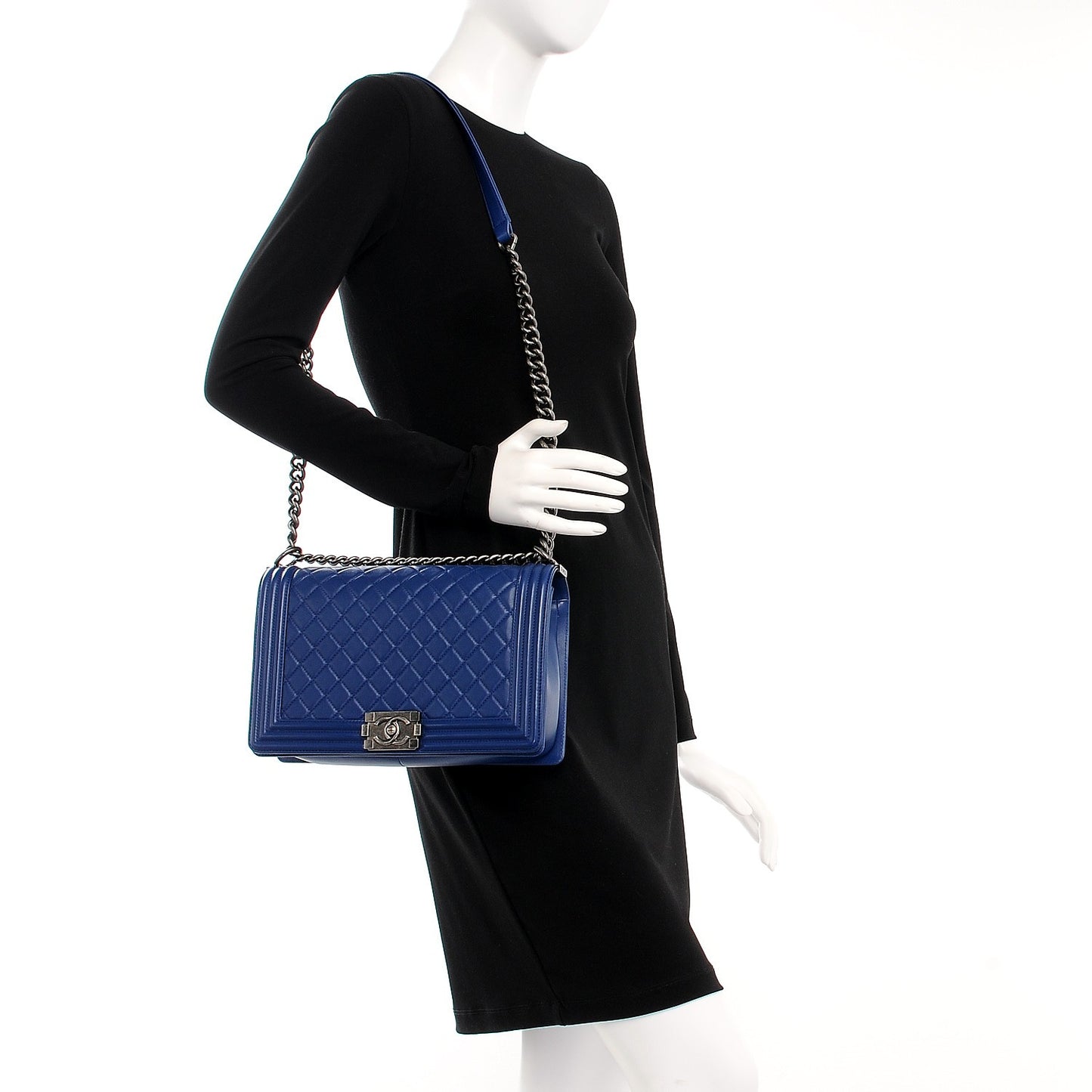 Lambskin Quilted New Medium Boy Flap Dark Blue