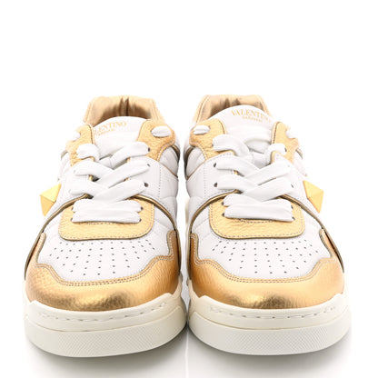 Valentino Garavani Nappa Grained Calfskin Mens One Stud Low Top Sneakers 41.5 White Antique Brass 2 of 9