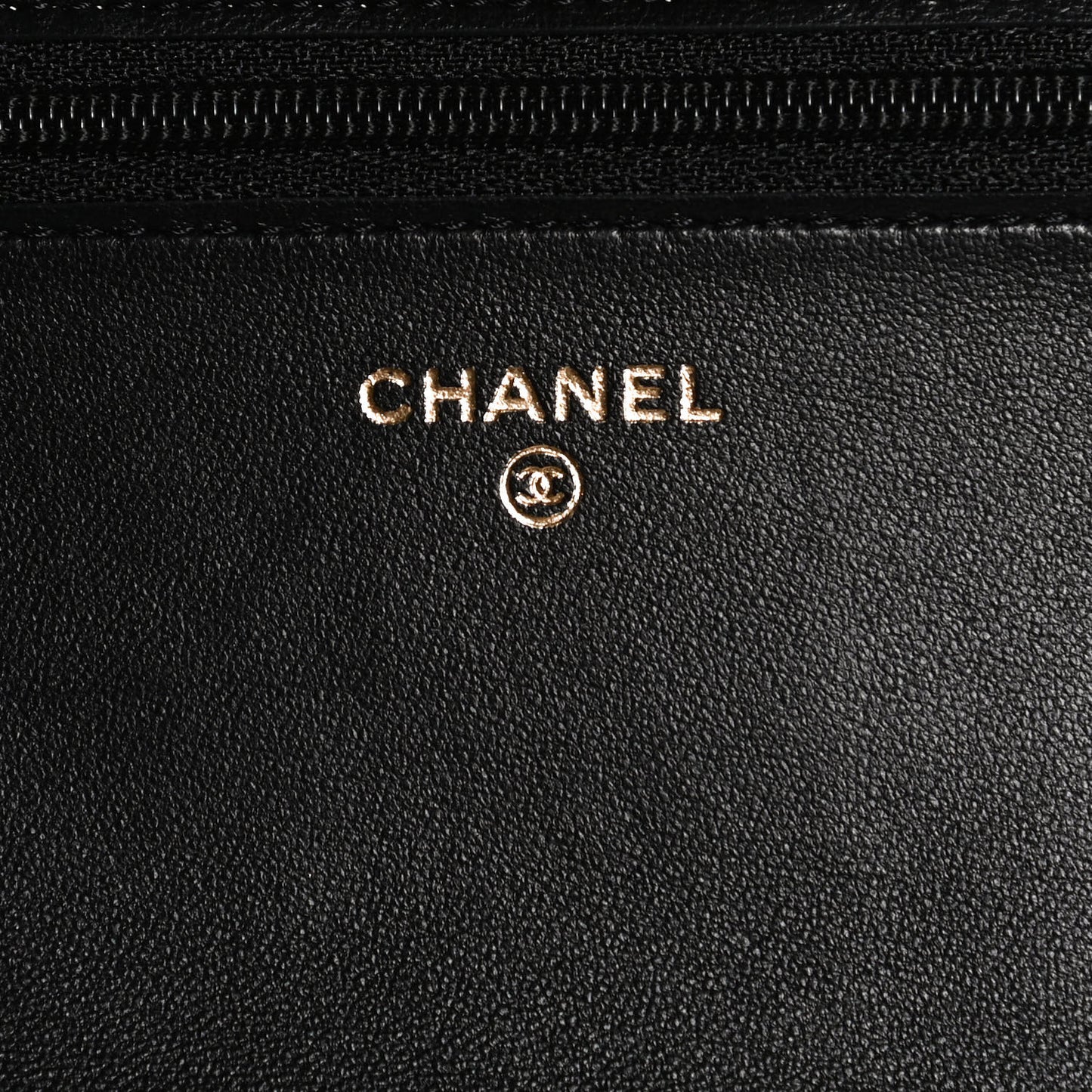 Lambskin Quilted CC Pearl Crush Wallet on Chain WOC Black