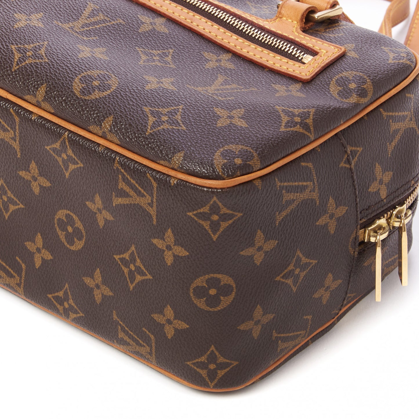 Monogram Cite MM