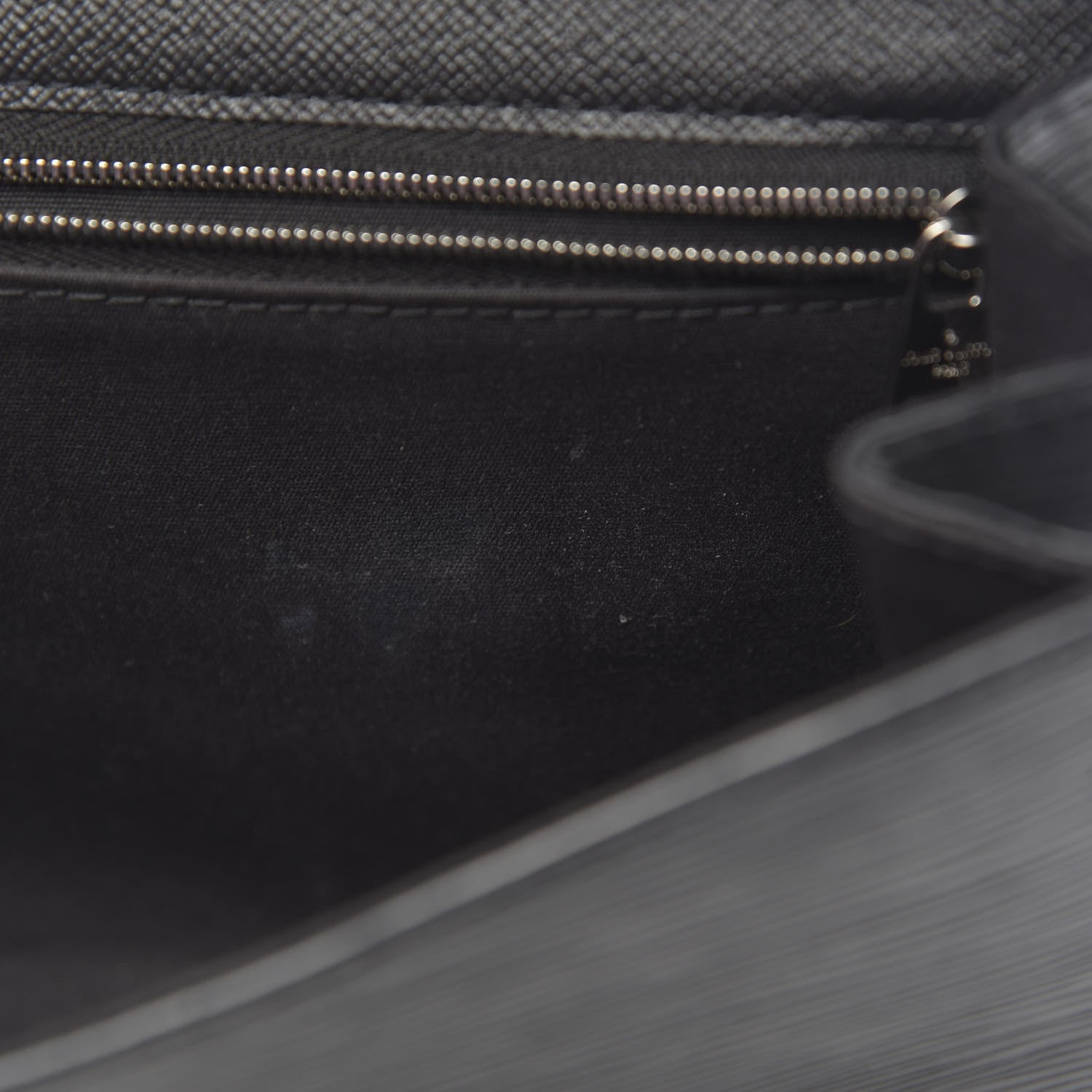 Louis Vuitton Epi Clery Black 9 of 13