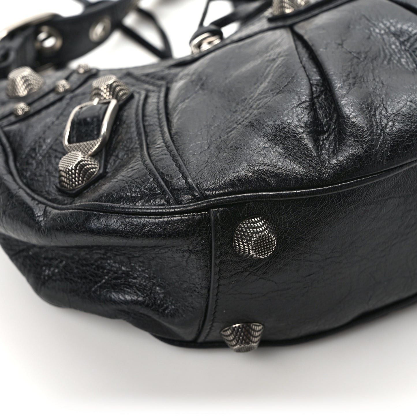 Agneau Arena Small Le Cagole Shoulder Bag Black
