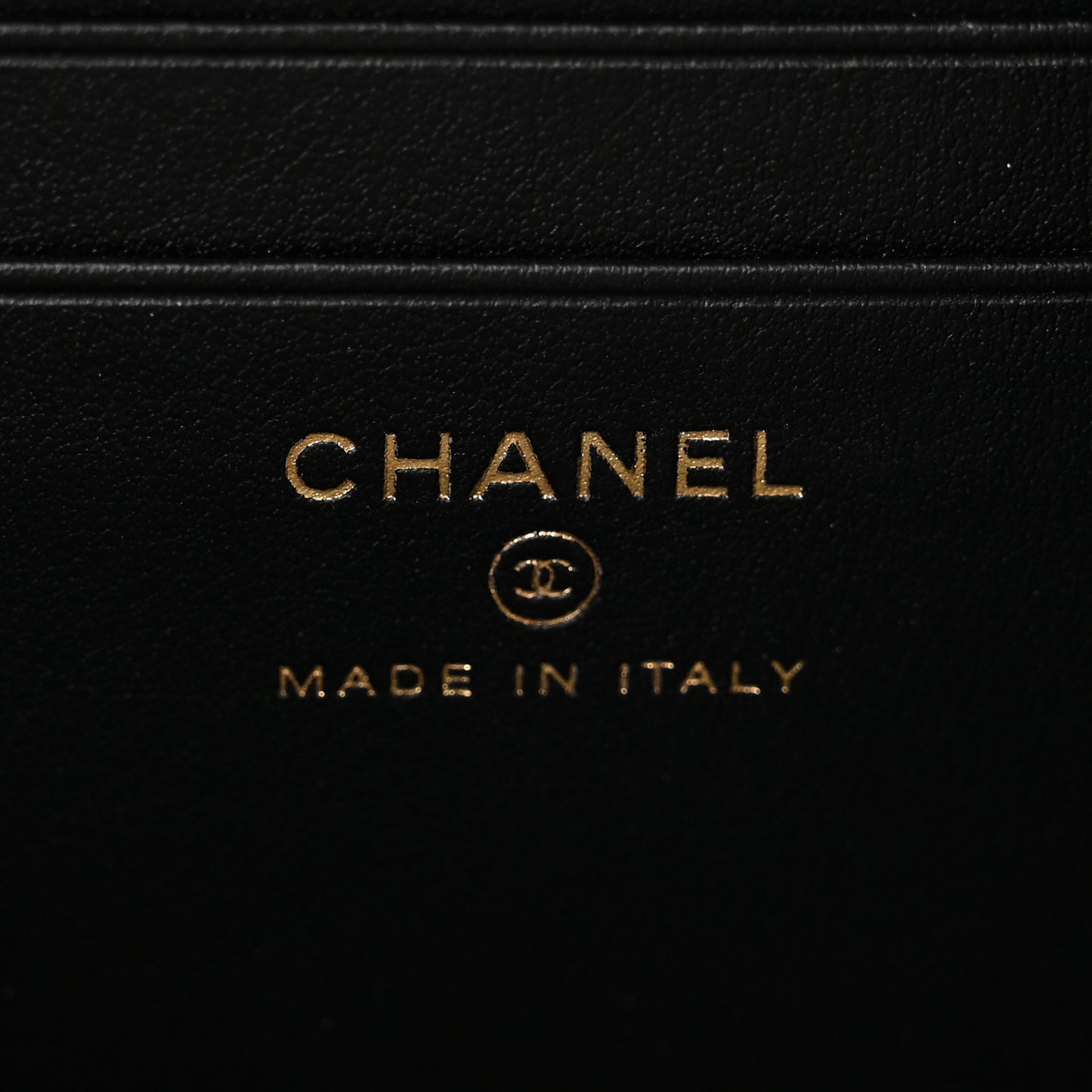 Caviar Quilted CC Filigree Vanity Clutch With Chain Black