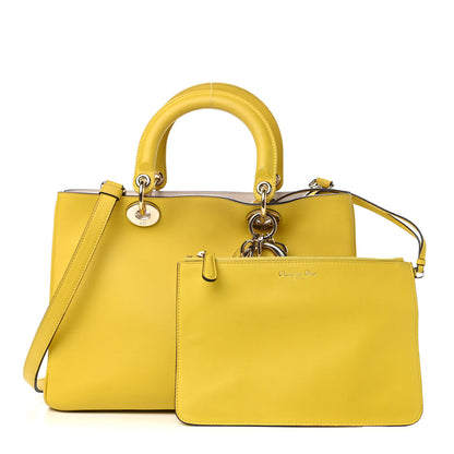 Christian Dior Smooth Calfskin Medium Diorissimo Tote Vert Acide 3 of 14