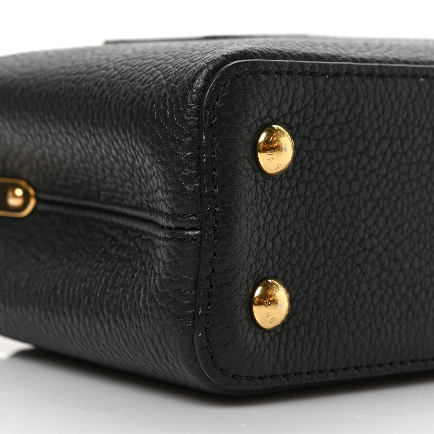 Louis Vuitton Taurillon Mini Capucines Black 7 of 8