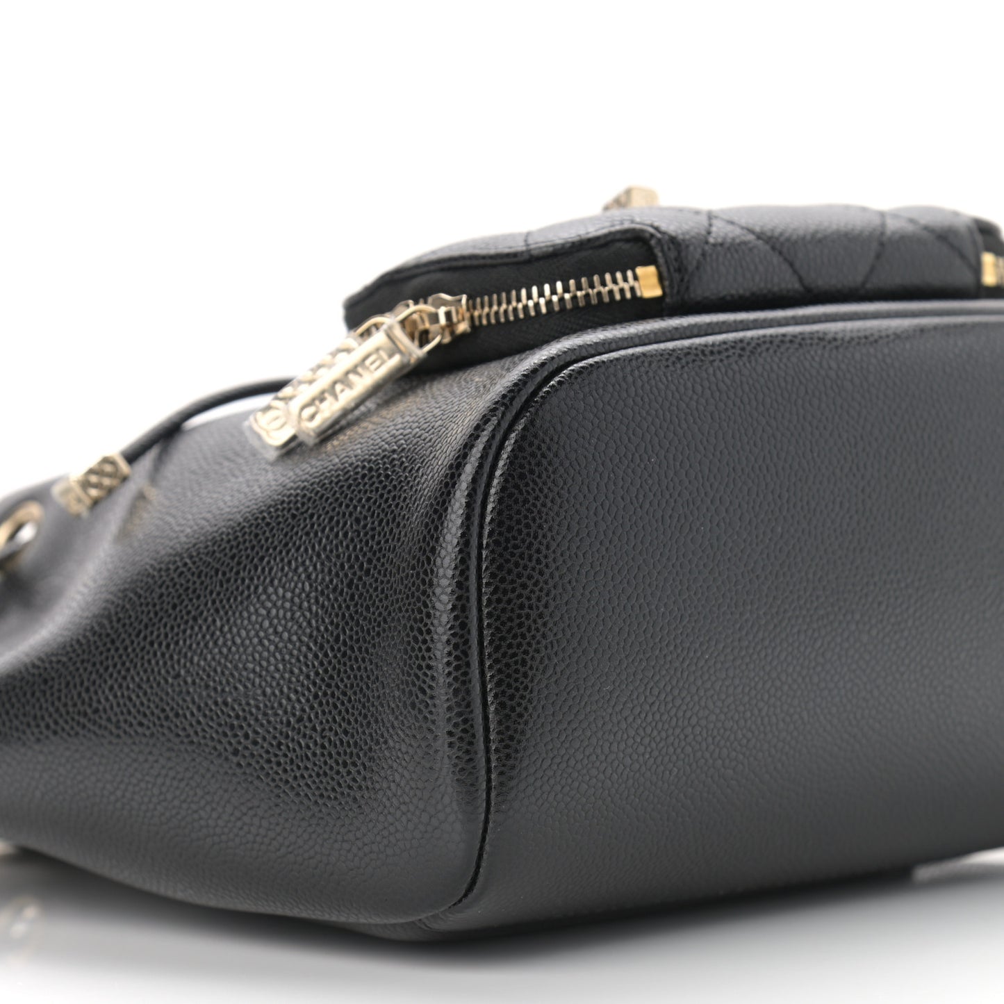 Caviar Quilted CC Pocket Bucket Bag Black