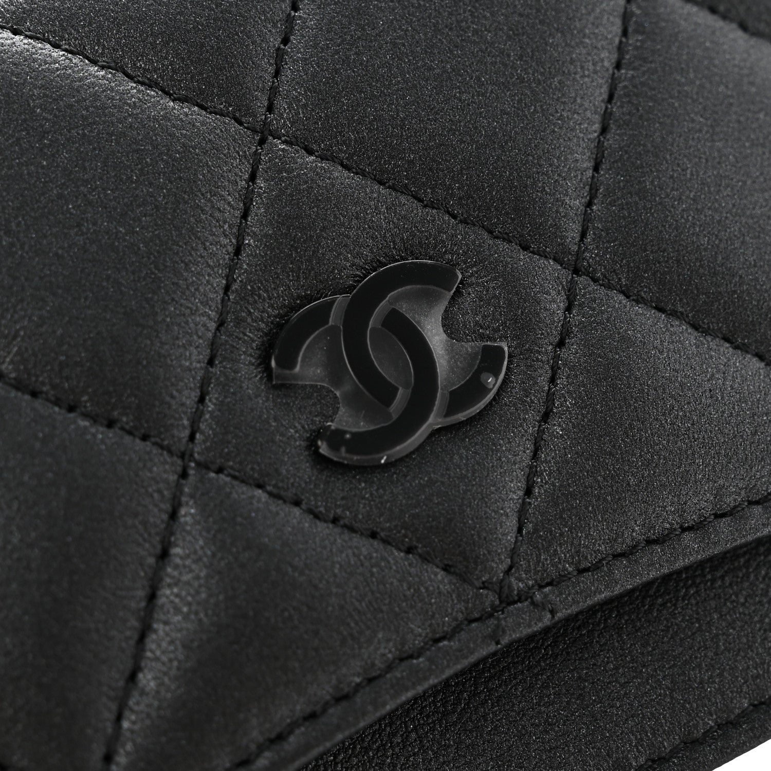 Chanel Pearly Lambskin Quilted Card Holder So Black 9 of 12