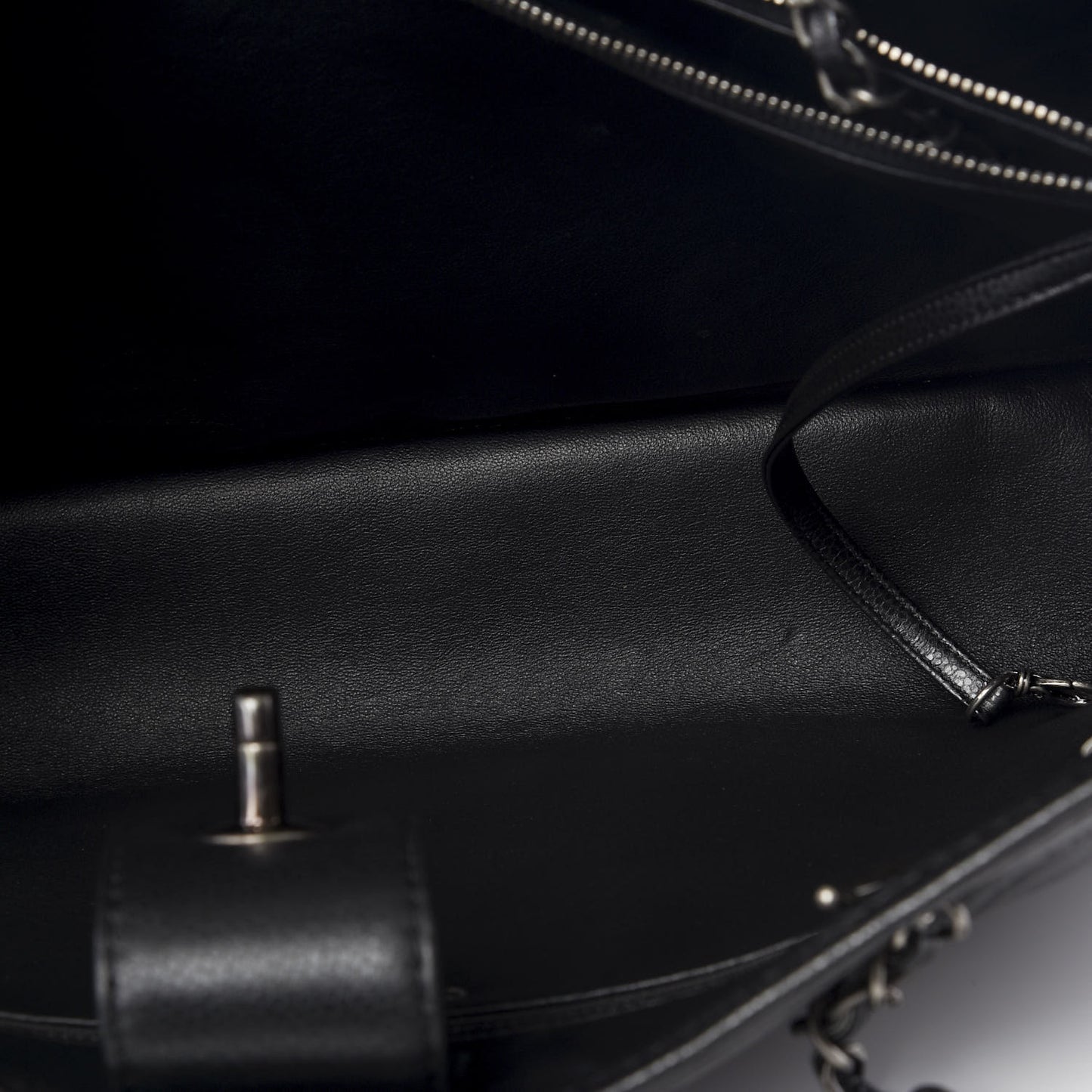 Caviar Quilted Large Be Caviar Tote Black