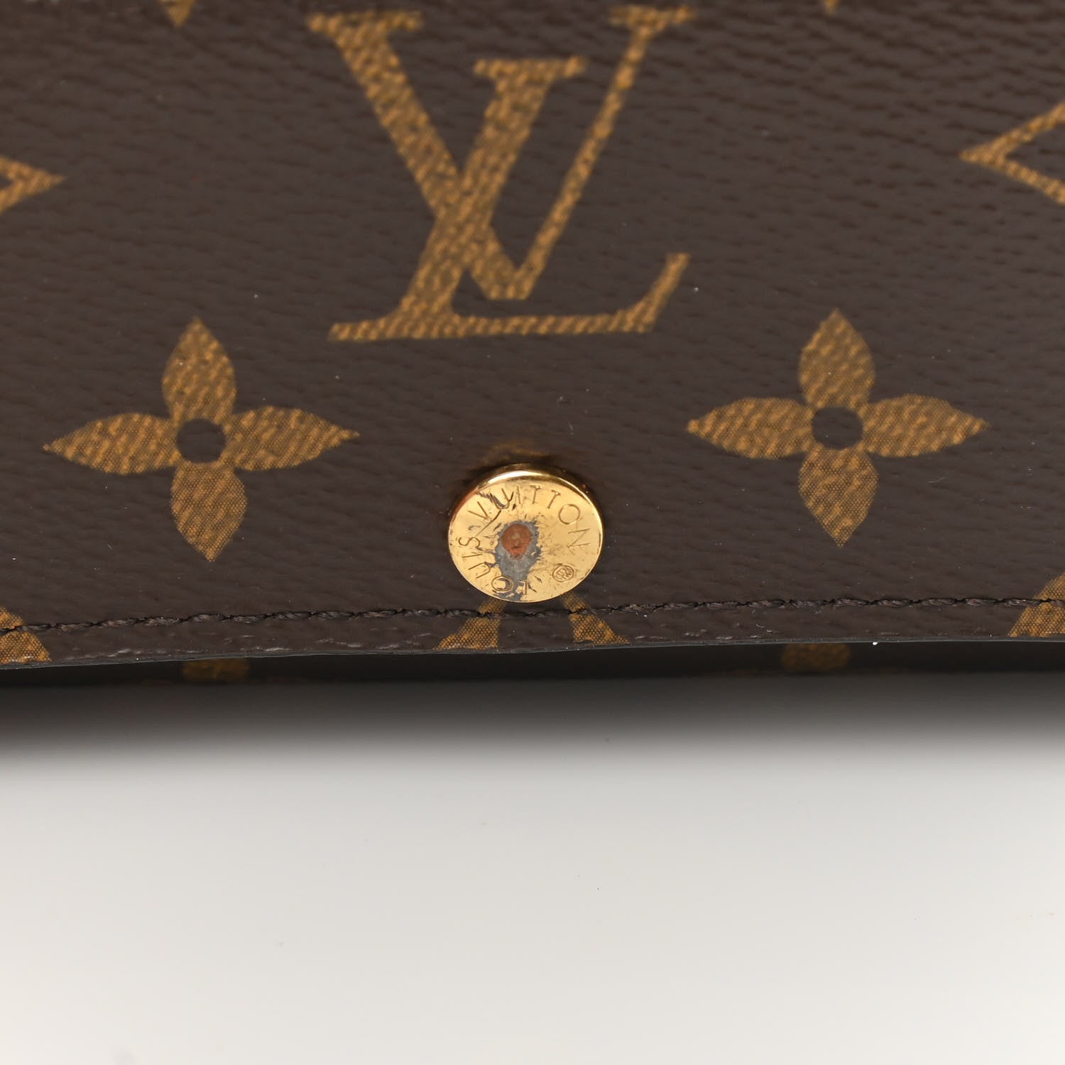 Louis Vuitton Monogram 6 Key Multicles Holder 11 of 13