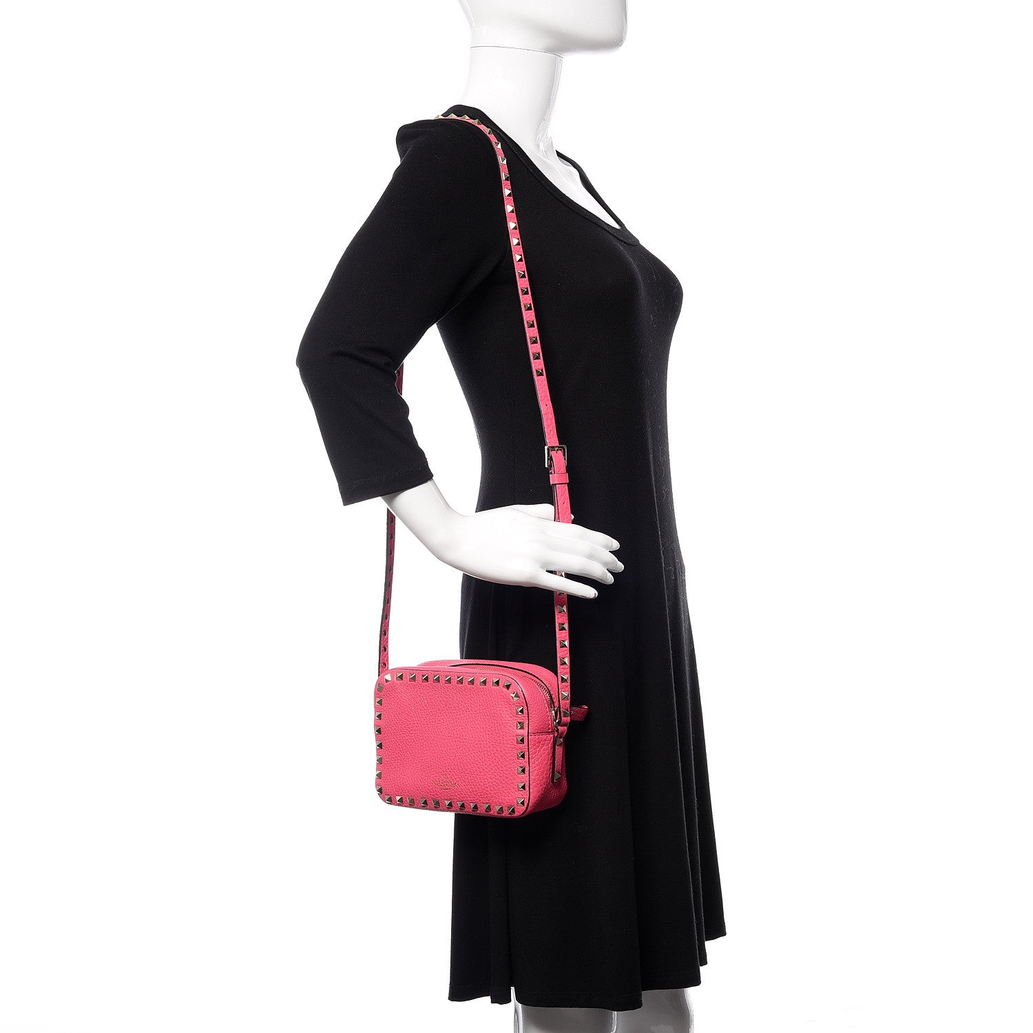 Valentino Garavani Pebbled Calfskin Rockstud Camera Crossbody Bag Peony 2 of 10