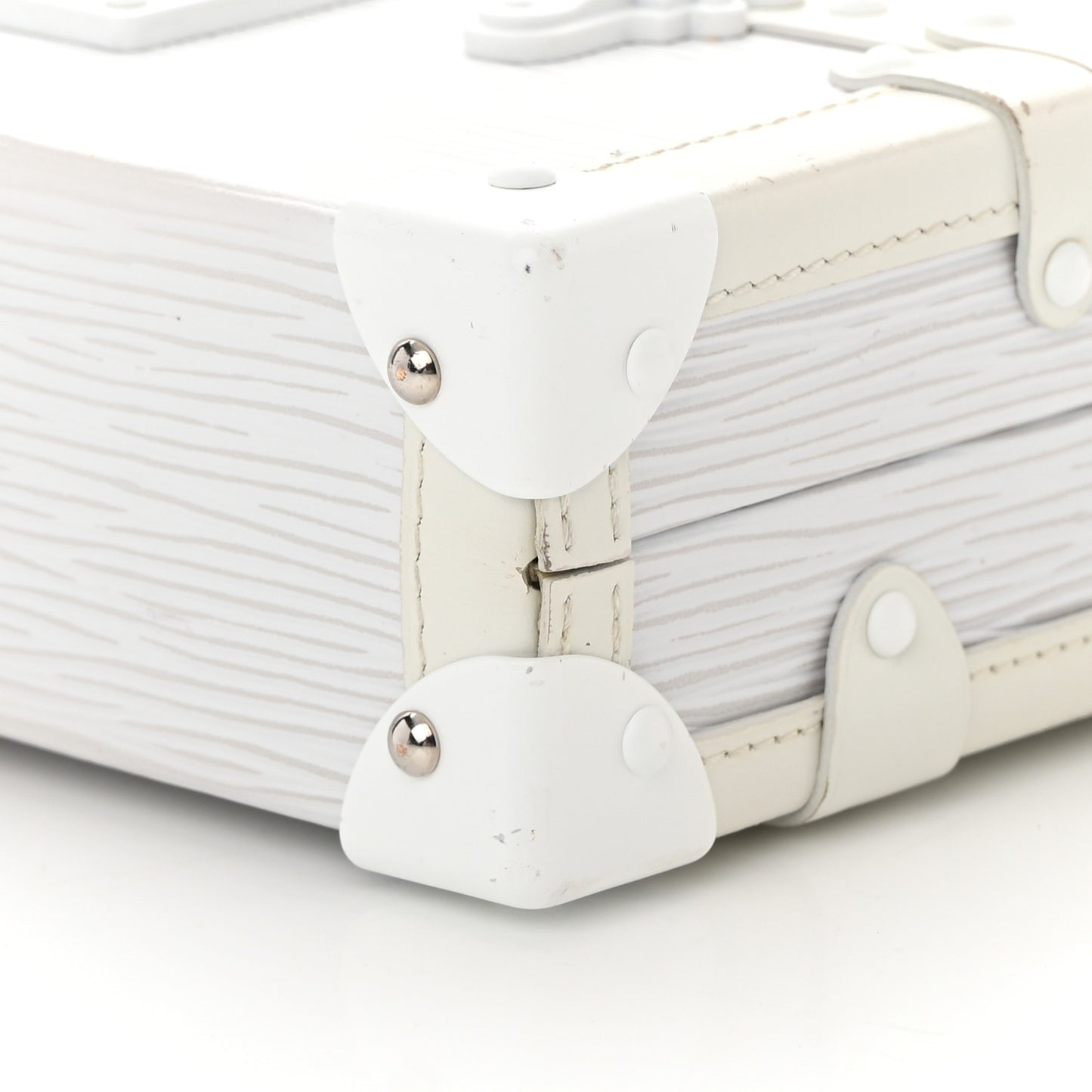 Epi Monochrome Petite Malle White