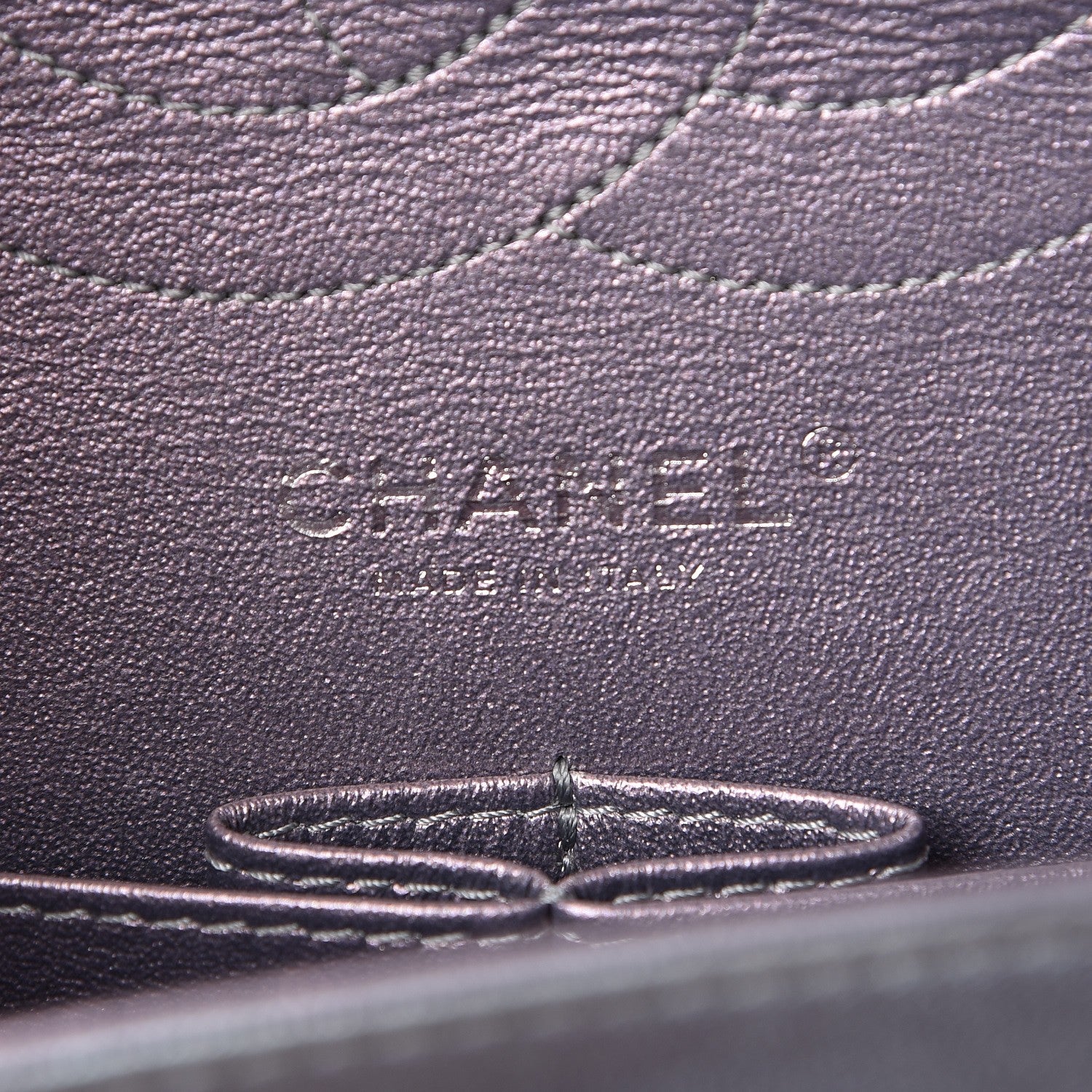 Chanel Iridescent Lambskin Quilted 2.55 Reissue 226 Flap Light Purple 7 of 9
