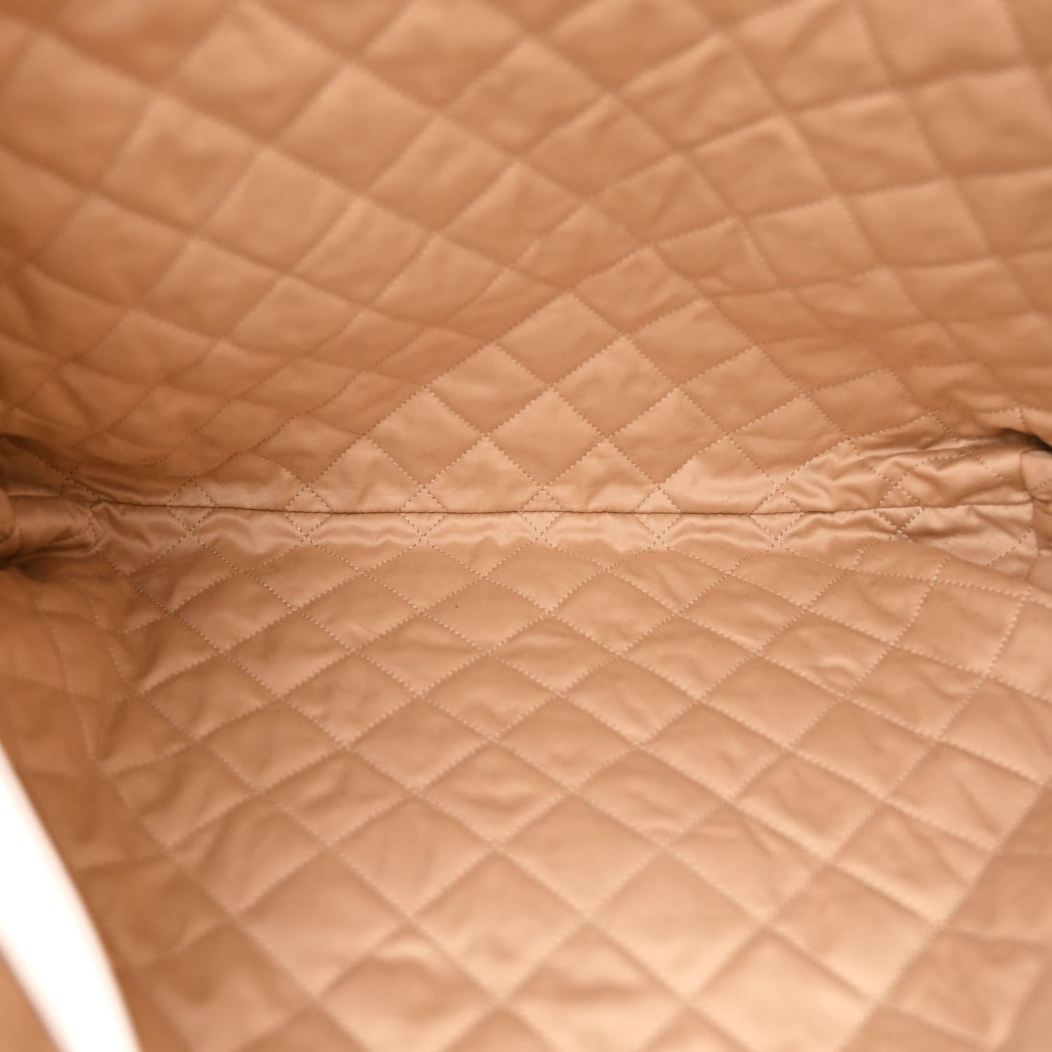 Chanel Shiny Calfskin Quilted Chanel 22 White Black 6 of 12