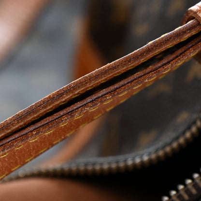 Louis Vuitton Monogram Keepall Bandouliere 55 5 of 5