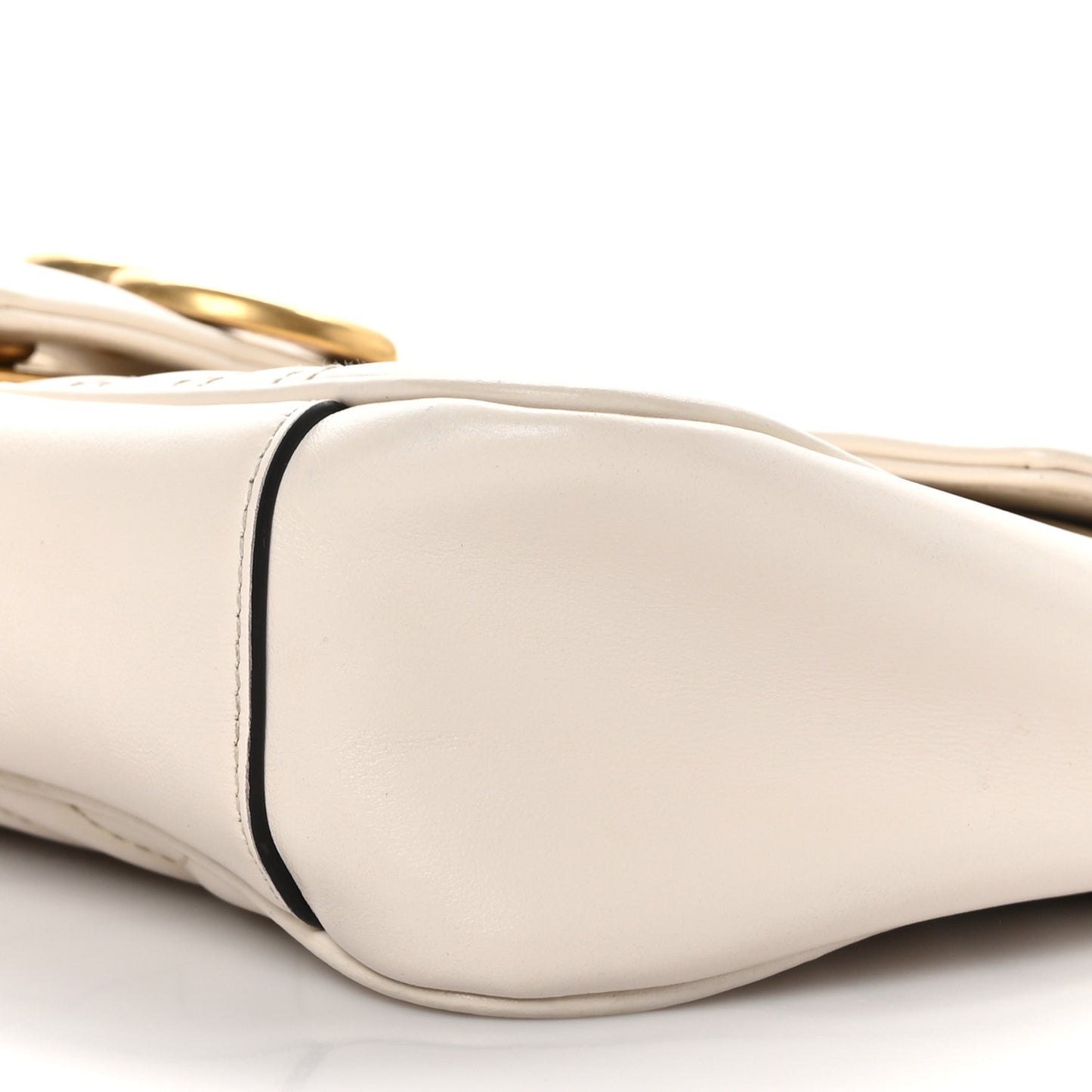 Calfskin Matelasse Small GG Marmont Shoulder Bag White