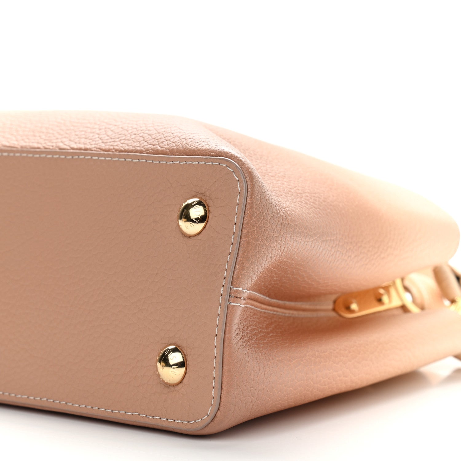 Louis Vuitton Taurillon Gradient Capucines PM Cloudy Creme 9 of 9