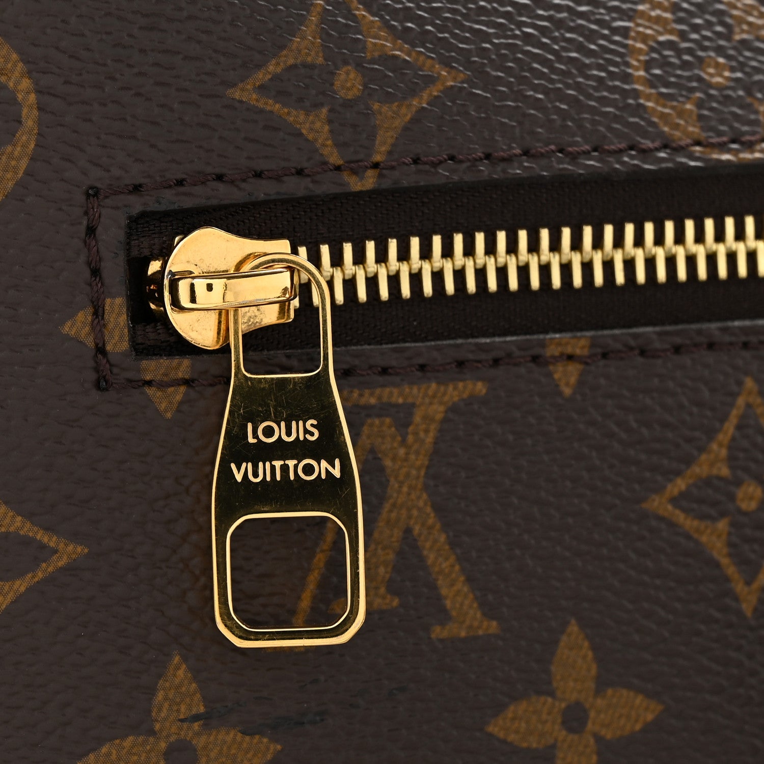 Louis Vuitton Monogram Pochette Metis 11 of 13